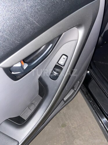 Hyundai Elantra 2015, 143,000 km - 1.8 л - Bakı
