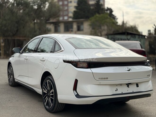 Changan Qiyuan A05 2025, 0 km - 1.5 л - Bakı