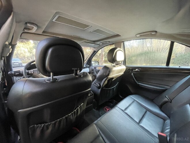 Mercedes C 230 2007, 305,000 km - 2.5 l - Bakı