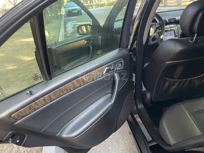 Mercedes C 230 2007, 305,000 km - 2.5 l - Bakı