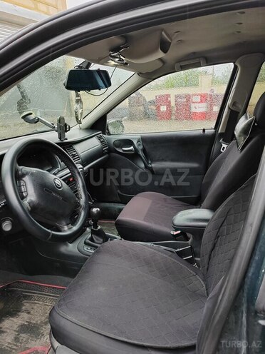 Opel Vectra 1999, 399,000 km - 1.6 l - Qazax