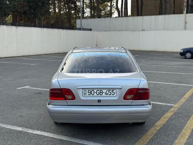 Mercedes E 230 1996, 323,000 km - 2.3 l - Sumqayıt