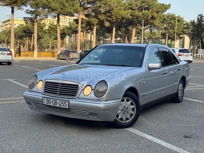 Mercedes E 230 1996, 323,000 km - 2.3 l - Sumqayıt