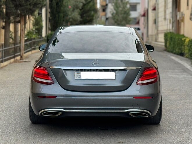 Mercedes E 200 2017, 260,000 km - 2.0 l - Bakı