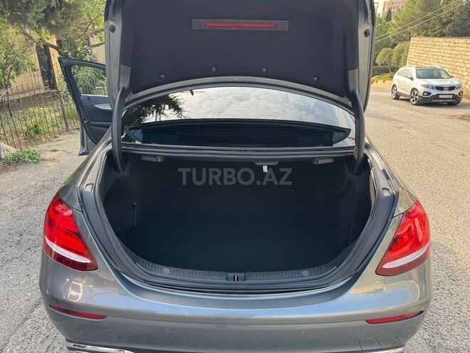 Mercedes E 200 2017, 260,000 km - 2.0 l - Bakı