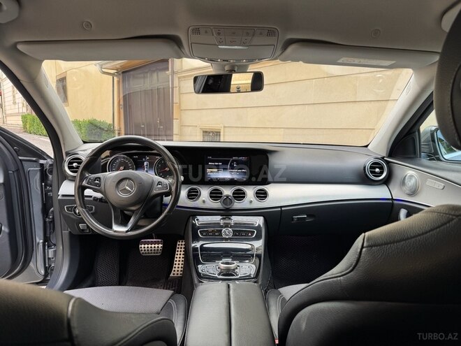 Mercedes E 200 2017, 260,000 km - 2.0 l - Bakı