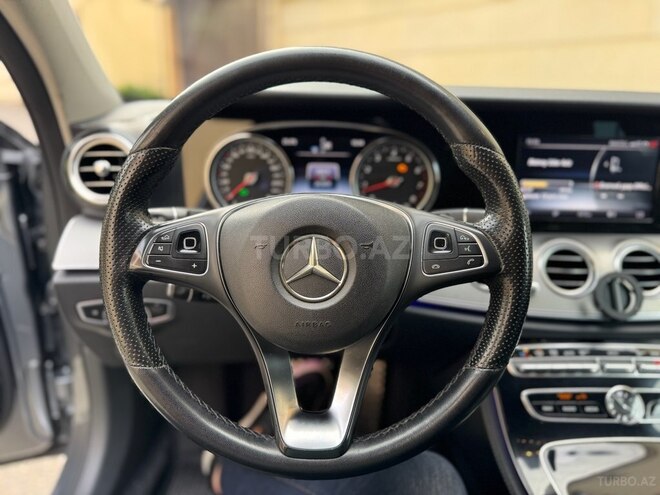 Mercedes E 200 2017, 260,000 km - 2.0 l - Bakı