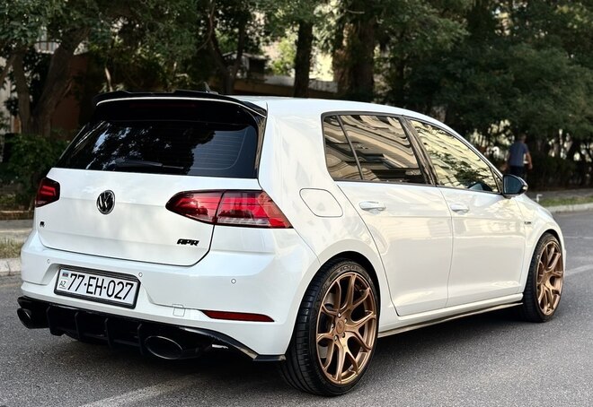 Volkswagen  2019, 73,000 km - 2.0 l - Bakı