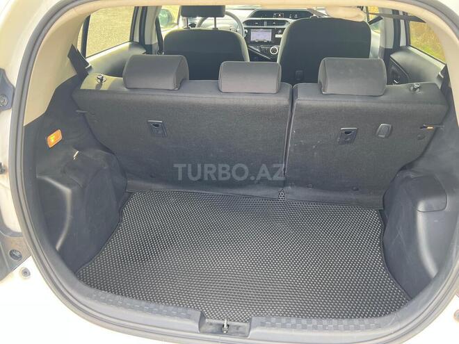 Toyota Aqua 2019, 83,000 km - 1.5 л - Bakı
