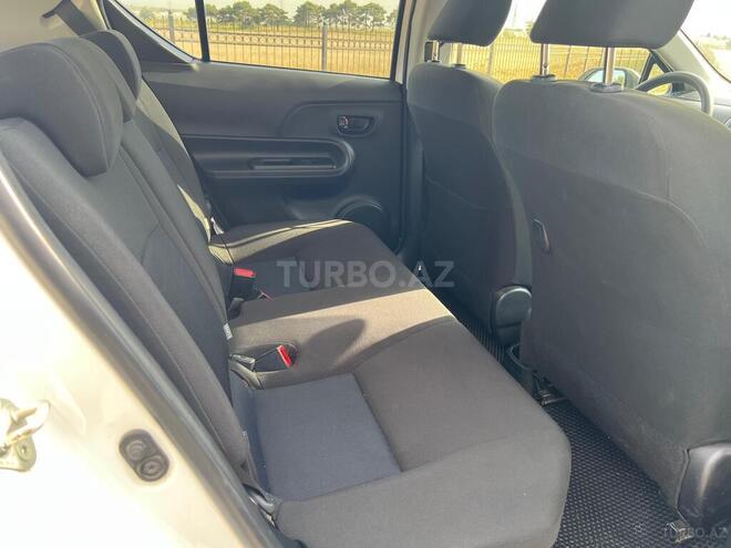 Toyota Aqua 2019, 83,000 km - 1.5 л - Bakı