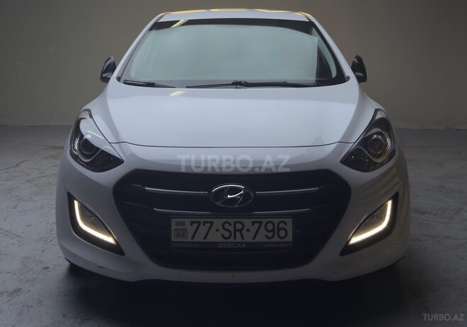 Hyundai i30 2015, 217,000 km - 1.6 l - Bakı