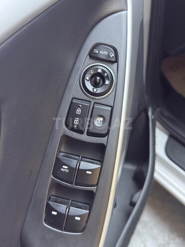 Hyundai i30 2015, 217,000 km - 1.6 l - Bakı