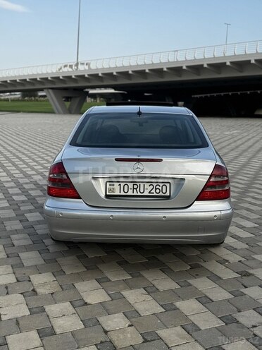 Mercedes E 350 2004, 227,000 km - 3.5 l - Bakı