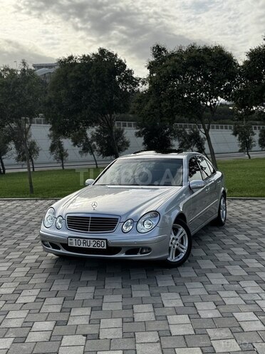 Mercedes E 350 2004, 227,000 km - 3.5 l - Bakı
