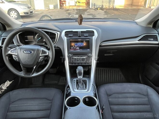 Ford Fusion (North America) 2013, 272,000 km - 1.6 л - Bakı