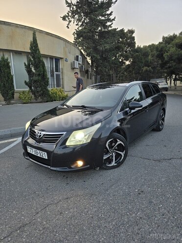 Toyota Avensis 2010, 269,000 km - 2.0 л - Bakı