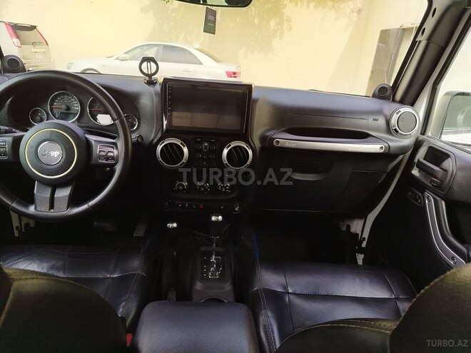 Jeep Wrangler 2011, 300,000 km - 3.6 l - Bakı