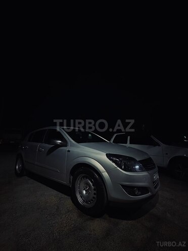 Opel Astra 2009, 265,000 km - 1.3 l - Bakı
