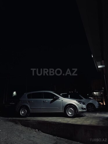 Opel Astra 2009, 265,000 km - 1.3 l - Bakı