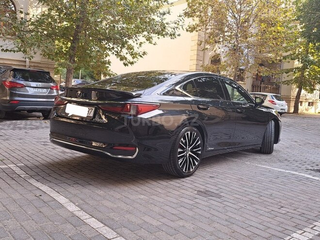 Lexus ES 300h 2020, 103,000 km - 2.5 l - Bakı
