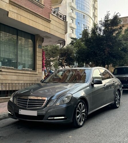Mercedes E 220 2012, 370,000 km - 2.1 l - Bakı