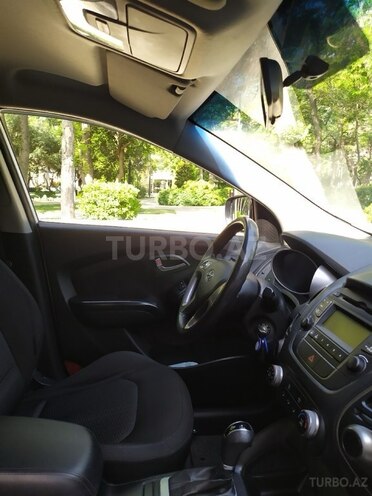 Hyundai ix35 2015, 110,000 km - 2.0 л - Bakı
