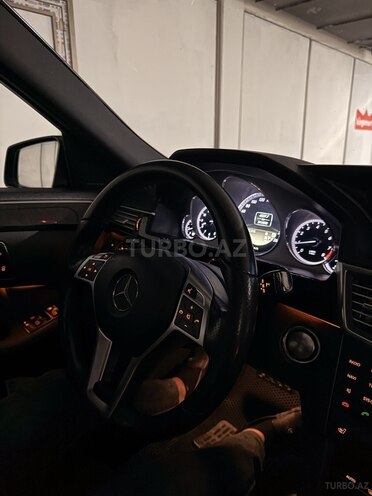 Mercedes E 250 2011, 240,000 km - 1.8 l - Bakı