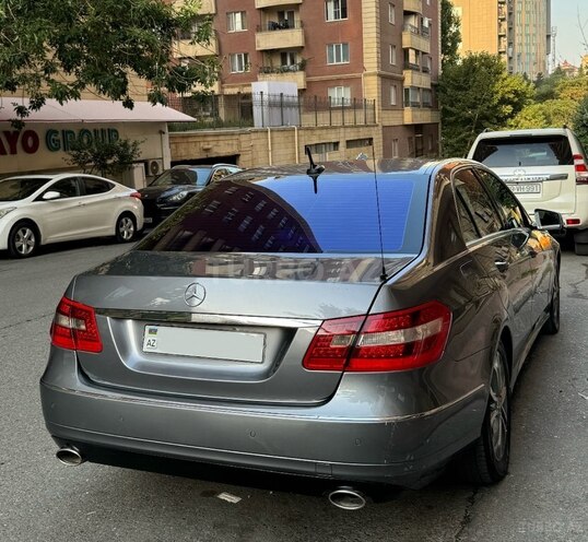 Mercedes E 220 2012, 370,000 km - 2.1 l - Bakı
