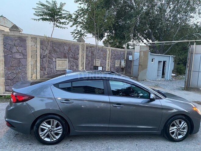 Hyundai Elantra 2019, 193,282 km - 2.0 l - Bakı