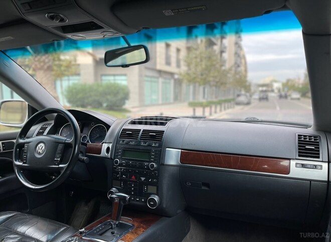 Volkswagen Touareg 2004, 370,000 km - 3.2 л - Bakı