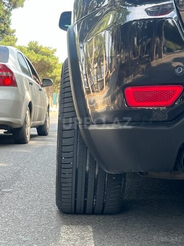 Jeep Grand Cherokee 2018, 185,217 km - 3.6 l - Bakı