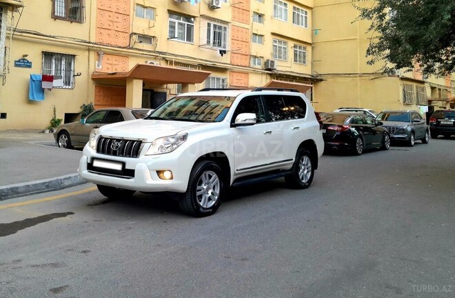 Toyota Land Cruiser Prado 2011, 122,984 km - 2.7 l - Bakı
