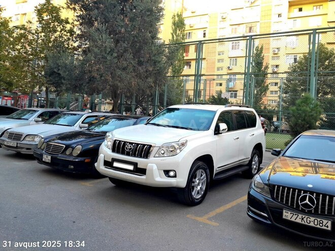 Toyota Land Cruiser Prado 2011, 122,984 km - 2.7 l - Bakı