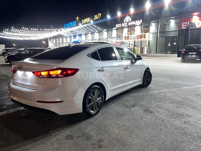 Hyundai Elantra 2017, 117,000 km - 2.0 l - Bakı