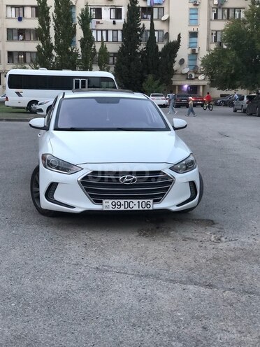 Hyundai Elantra 2017, 117,000 km - 2.0 l - Bakı