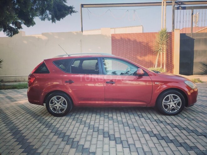 Kia  2007, 288,000 km - 1.6 л - Qəbələ