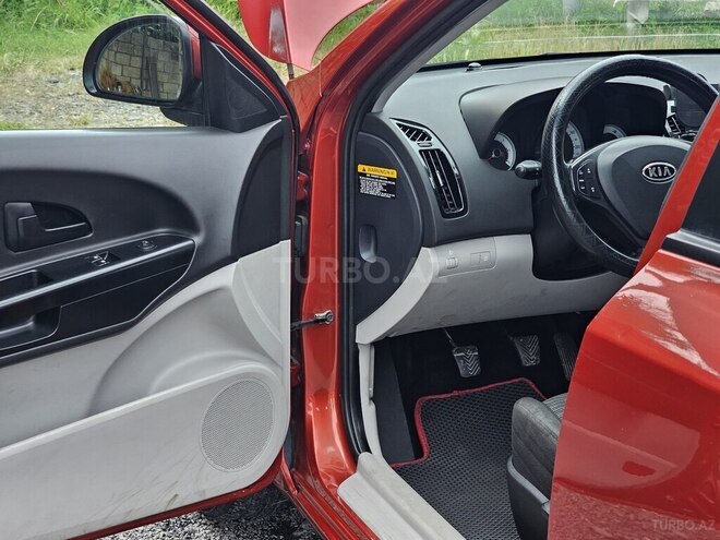 Kia  2007, 288,000 km - 1.6 л - Qəbələ