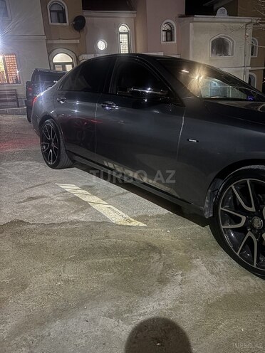 Mercedes E 220 d 2016, 214,000 km - 2.0 l - Bakı