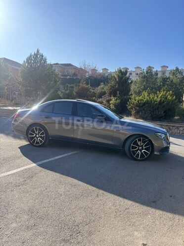 Mercedes E 220 d 2016, 214,000 km - 2.0 l - Bakı