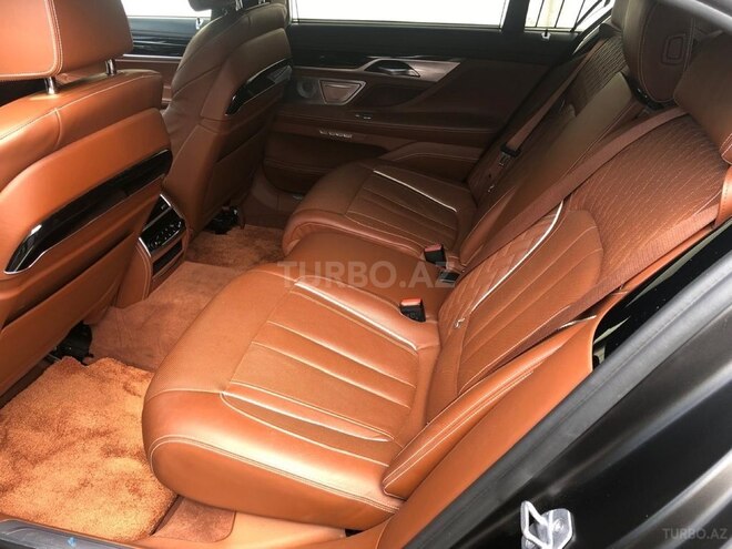 BMW 740Le-7