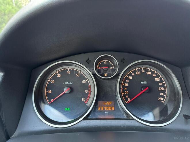 Opel Astra 2009, 230,000 km - 1.4 l - Bakı