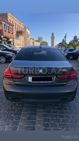 BMW 740Le-5