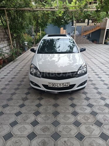 Opel Astra 2009, 189,635 km - 1.6 l - Qazax