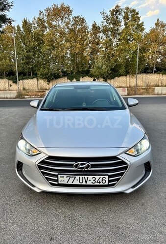 Hyundai Elantra 2018, 176,198 km - 2.0 л - Bakı
