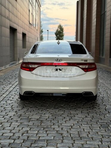 Hyundai Grandeur 2015, 181,000 km - 2.2 л - Bakı