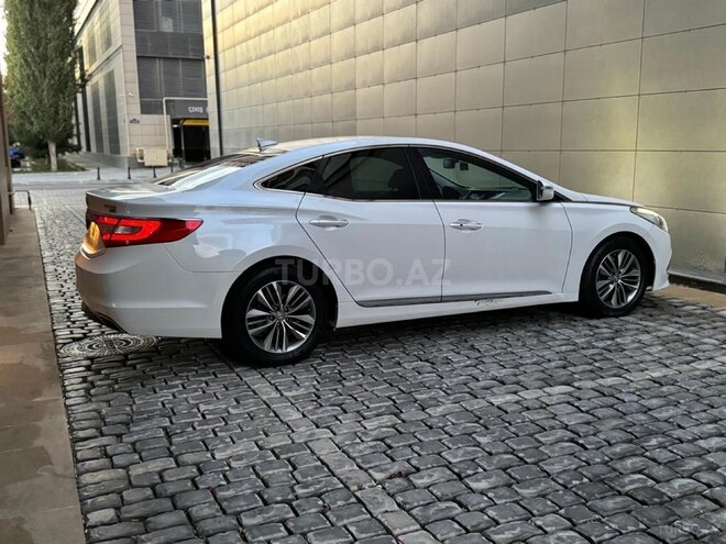 Hyundai Grandeur 2015, 181,000 km - 2.2 л - Bakı