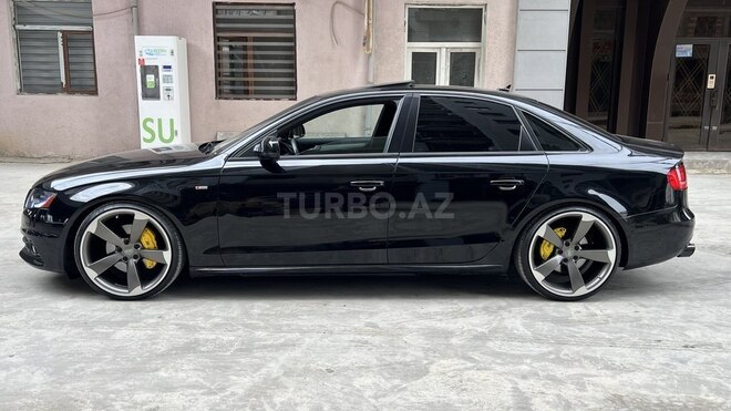 Audi A4 2011, 224,000 km - 2.0 l - Bakı