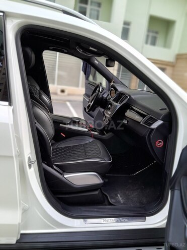 Mercedes GL 500 4MATIC 2013, 144,000 km - 4.7 l - Bakı