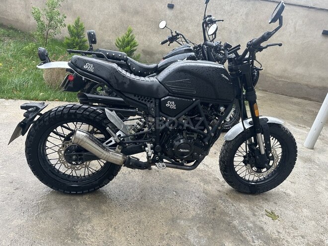 Minsk  2024, 5,800 km - 0.3 l - Bakı