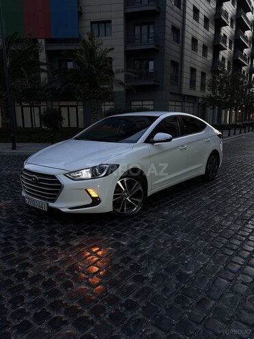 Hyundai Avante 2016, 160,000 km - 1.6 l - Bakı